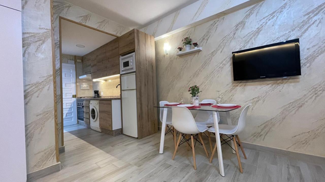 Suite Benal Beach 23 베날마데나코스타 외부 사진