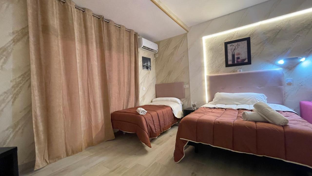 Suite Benal Beach 23 베날마데나코스타 외부 사진