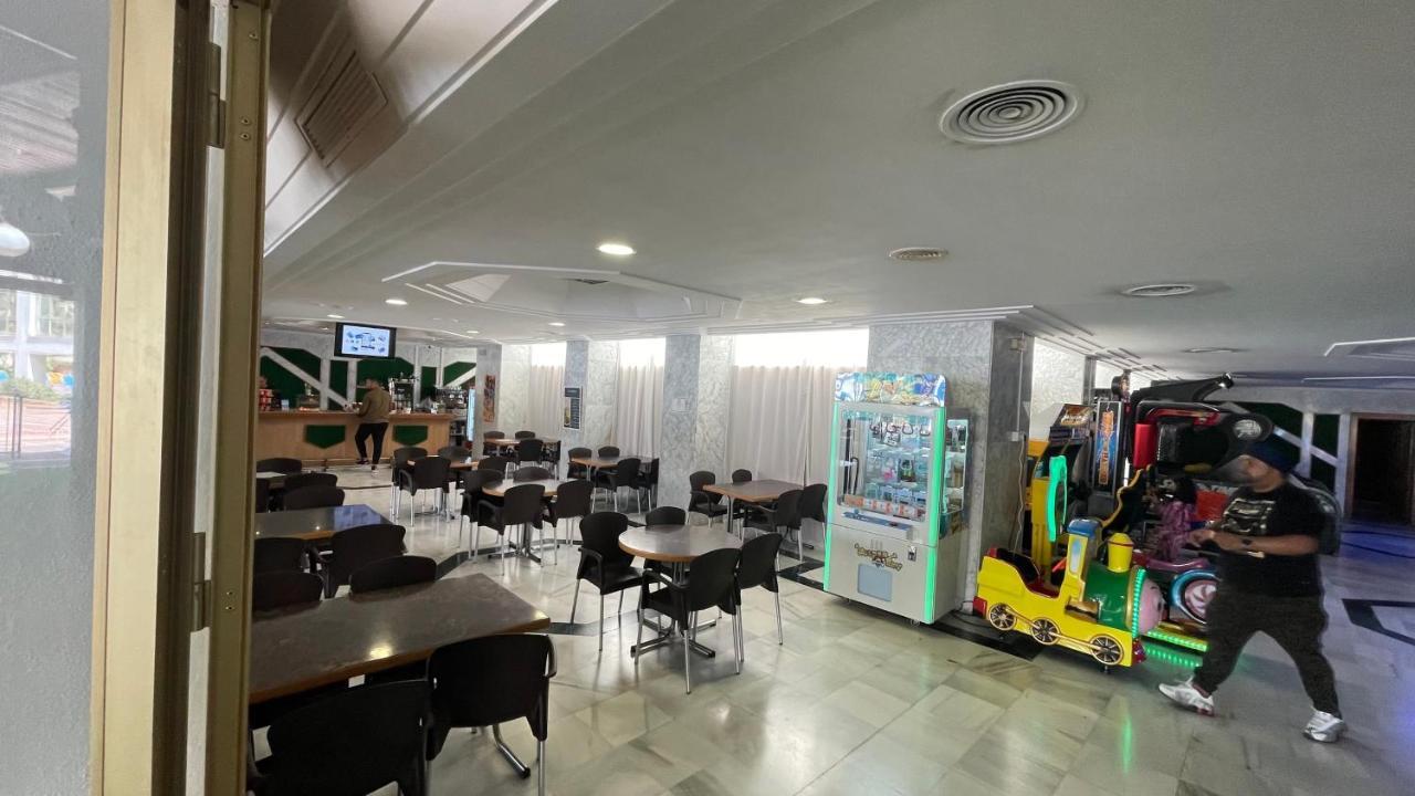 Suite Benal Beach 23 베날마데나코스타 외부 사진