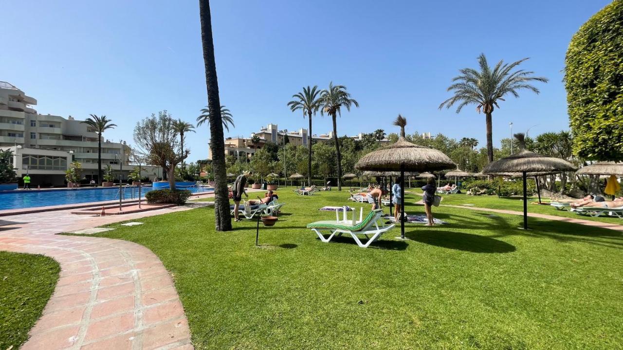 Suite Benal Beach 23 베날마데나코스타 외부 사진